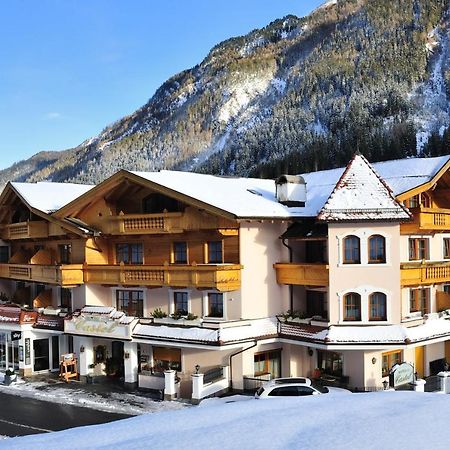 Hotel Garni Castel B&B Ischgl Eksteriør billede