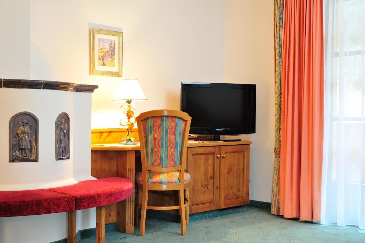 Hotel Garni Castel B&B Ischgl Eksteriør billede