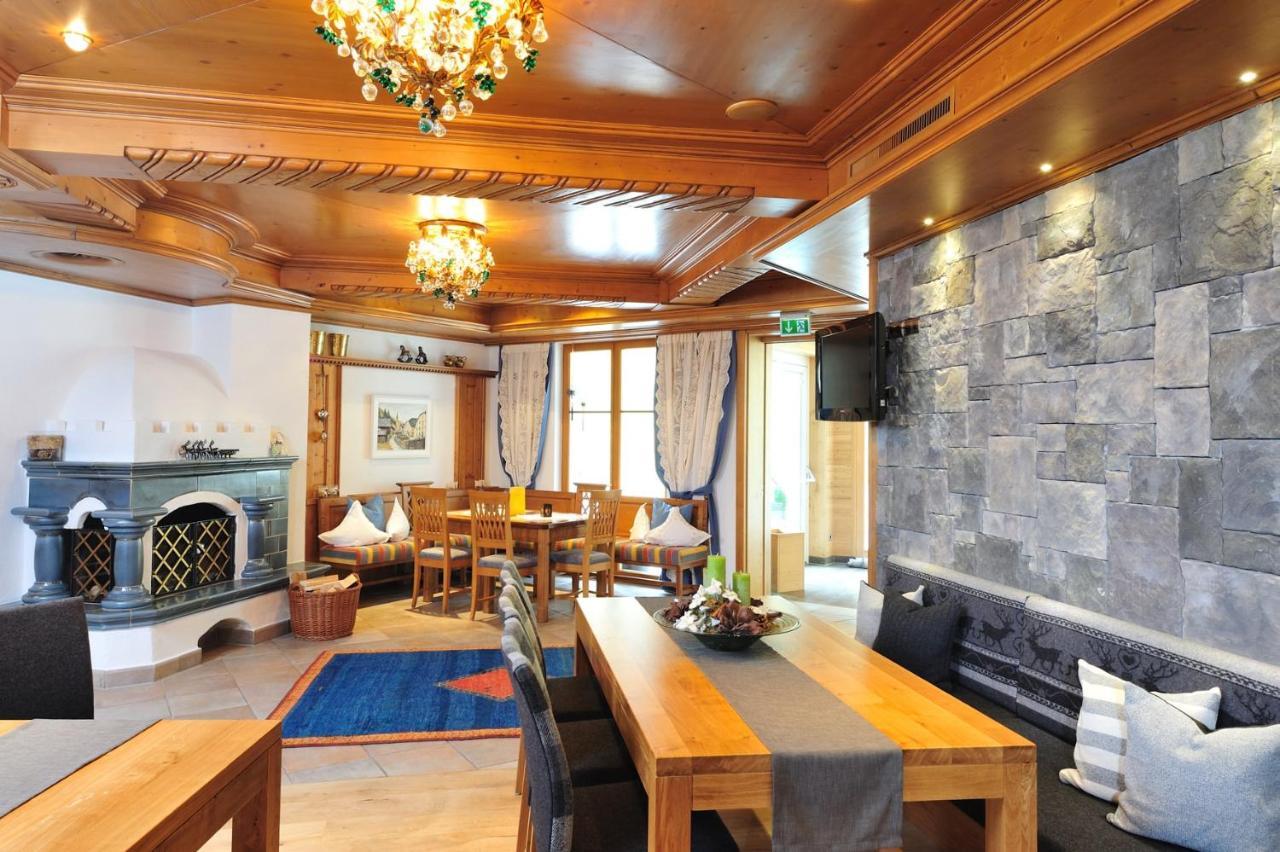 Hotel Garni Castel B&B Ischgl Eksteriør billede