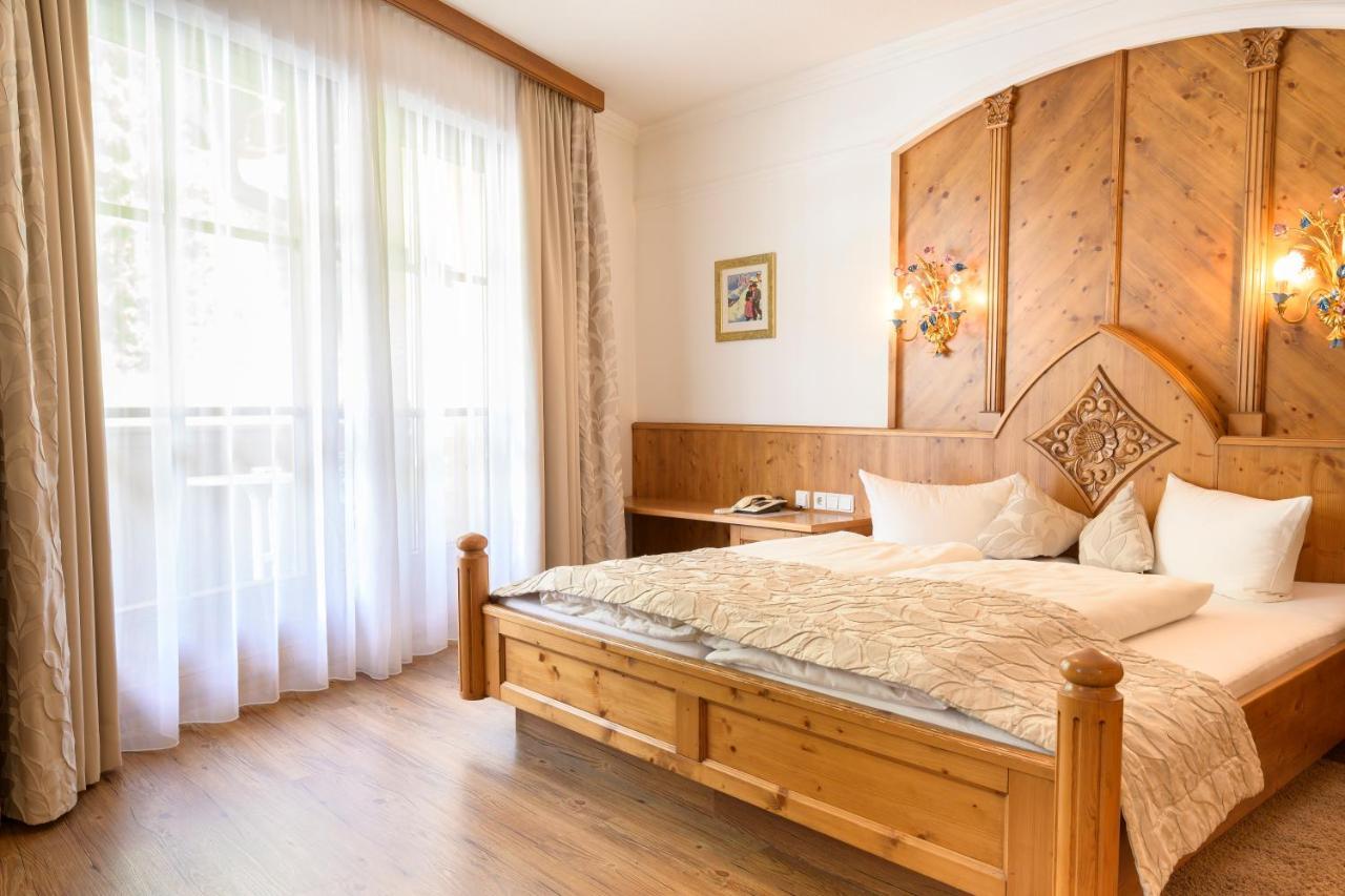 Hotel Garni Castel B&B Ischgl Eksteriør billede