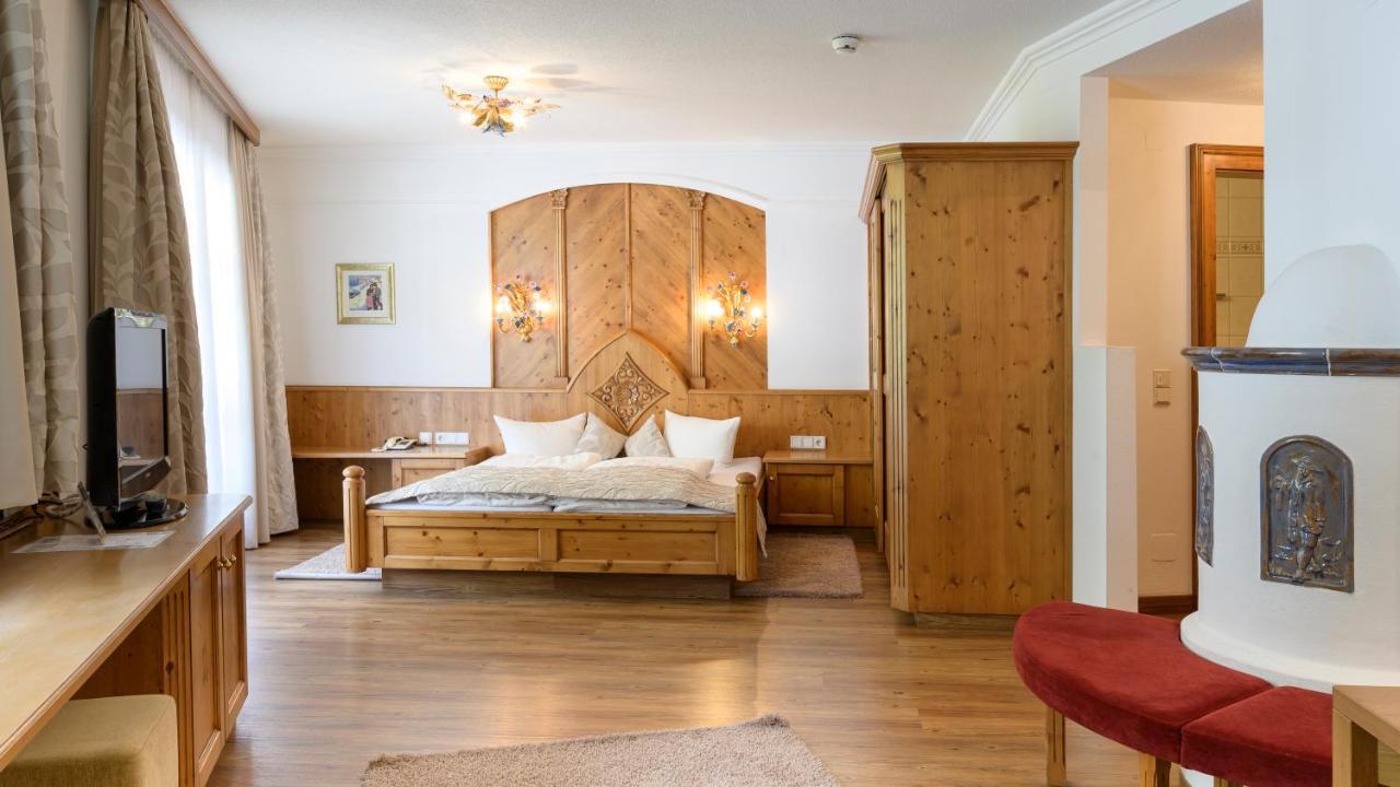 Hotel Garni Castel B&B Ischgl Eksteriør billede
